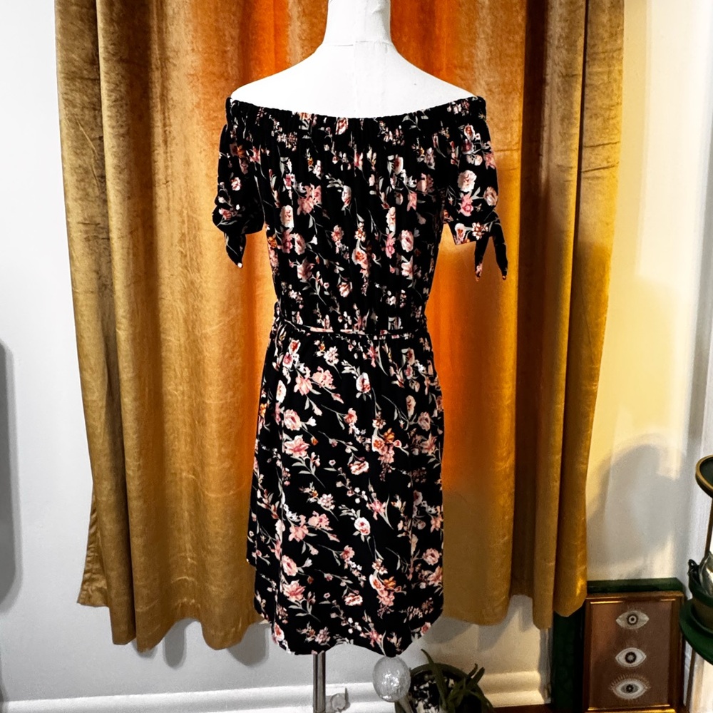 No Boundaries Floral Off-Shoulder Black Dress SZ MED